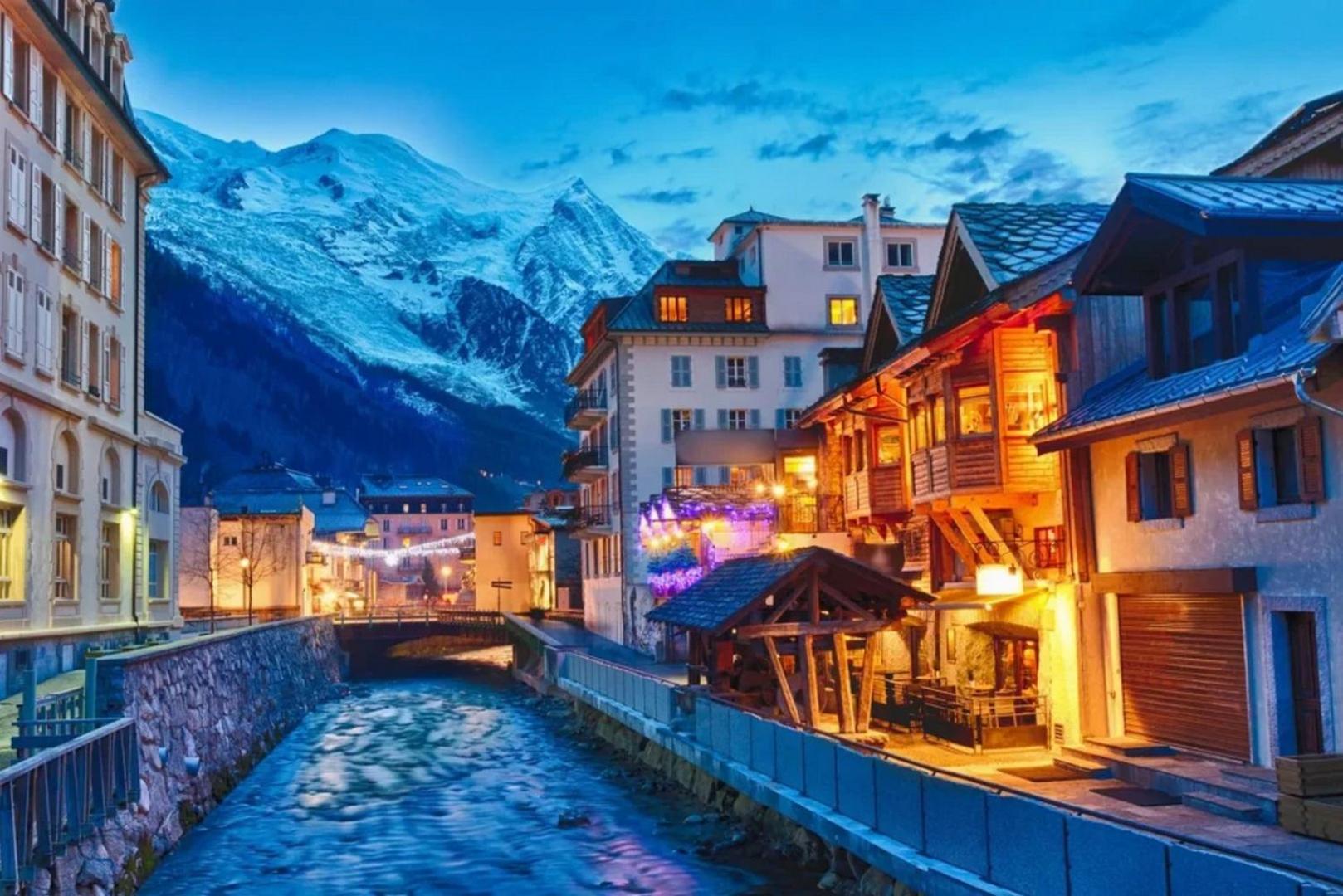 Apartment Midi Loft - A Central Chamonix Mountain Haven Extérieur photo
